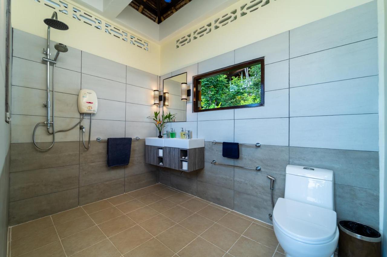 White Azure Villa Koh Phangan Than Sadet Beach Exteriör bild